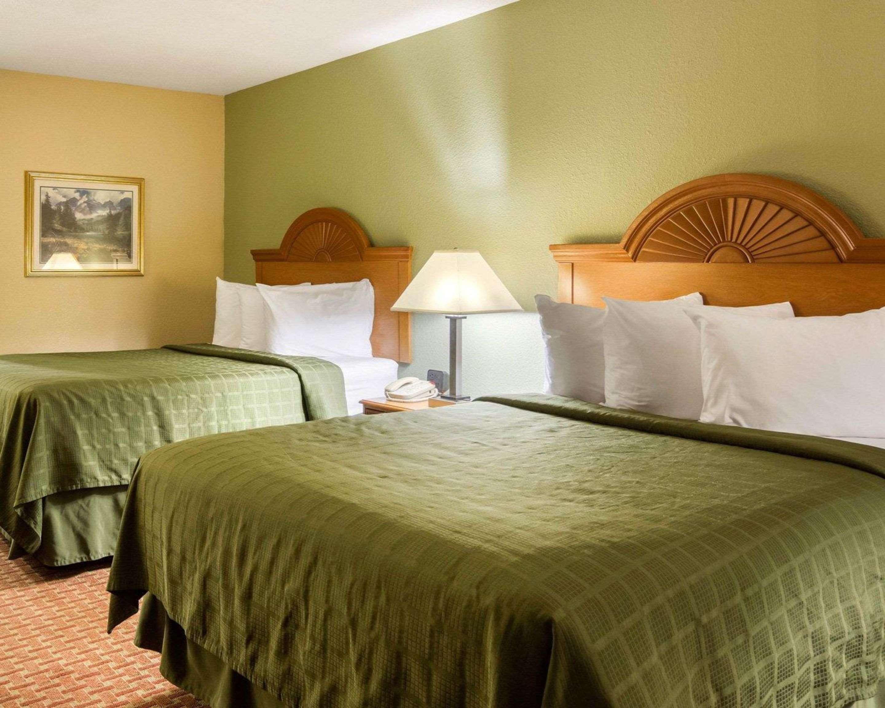 Quality Inn South Hill I-85 Екстериор снимка