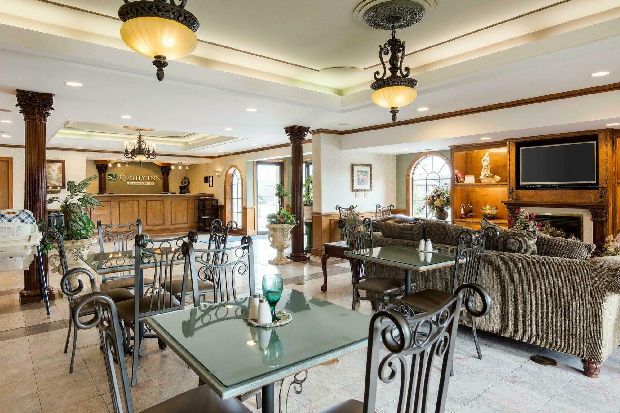 Quality Inn South Hill I-85 Екстериор снимка
